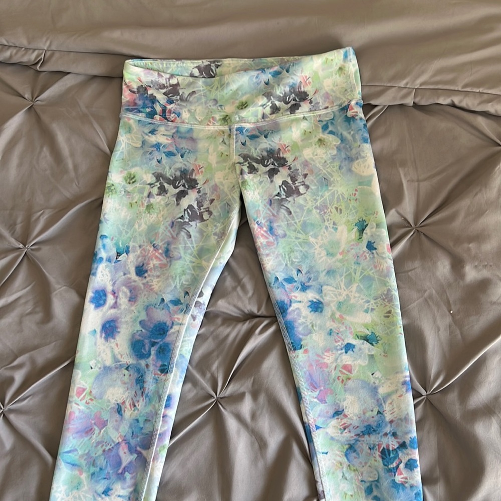 ALO printed leggings